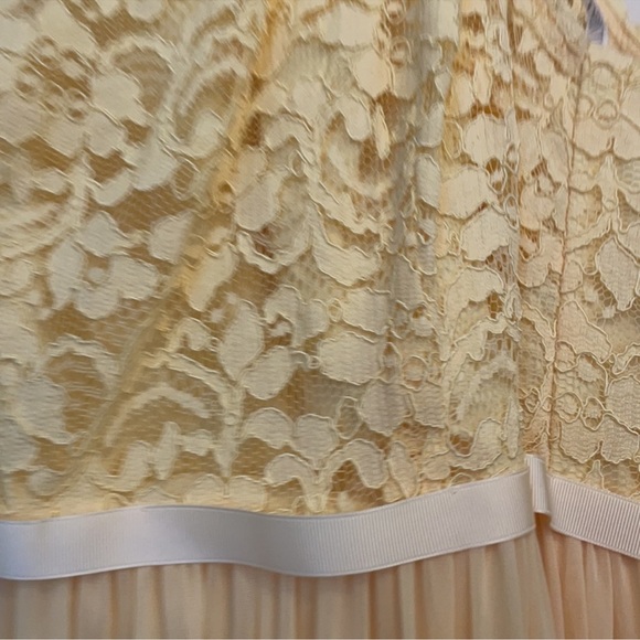 EUC Canary yellow bridesmaids dress - Picture 7 of 10